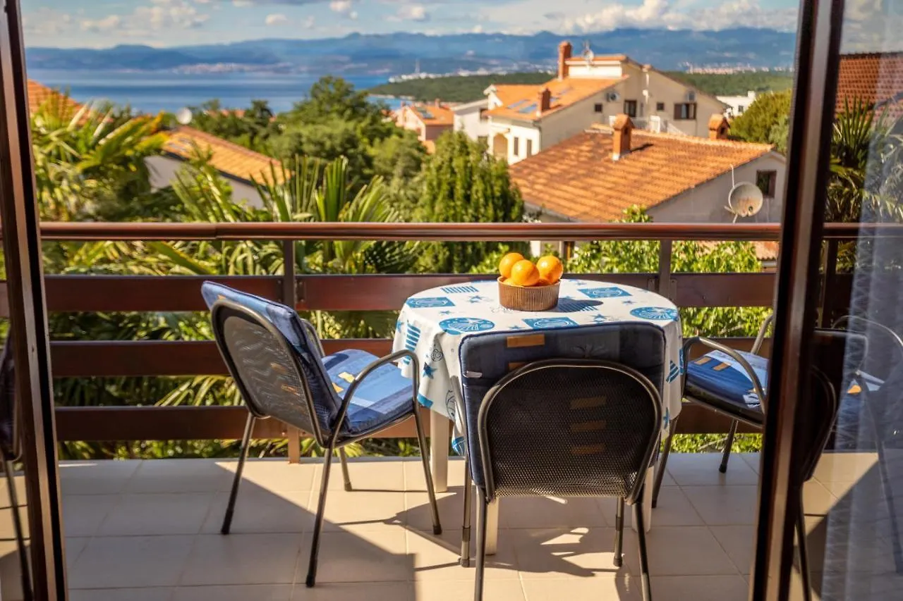 Apartments Filosevic By El-Pi Tours Njivice Croatia