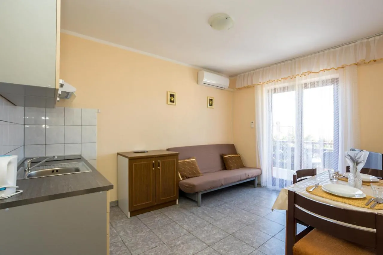 Apartments Filosevic By El-Pi Tours Njivice 0*,