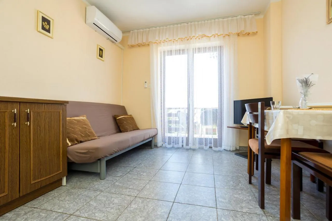Apartments Filosevic By El-Pi Tours Njivice 0*,